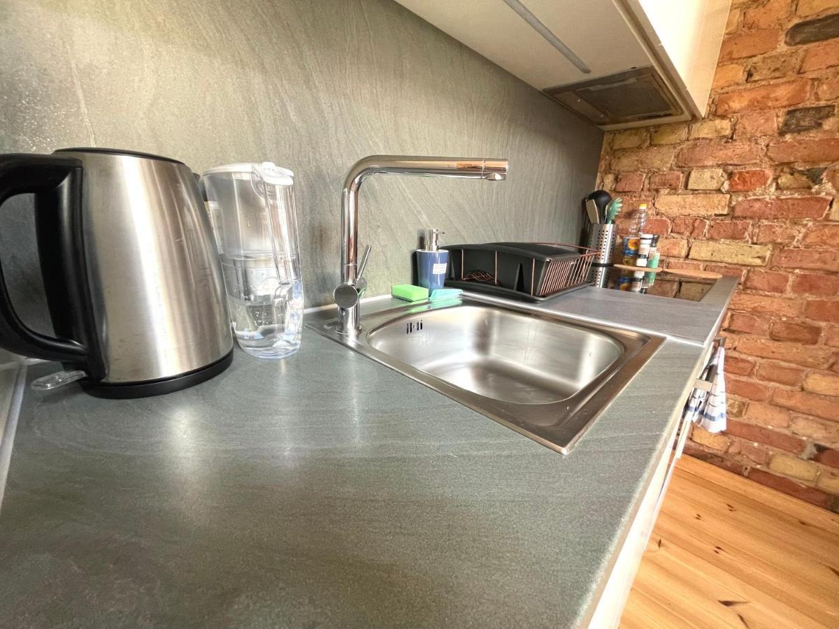 Cozy Home Matisa Apartment, Free Parking, Self Check-In Riga Buitenkant foto